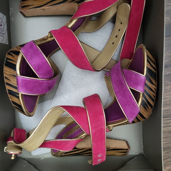 BCBG heeled sandals - Picture 3 of 3